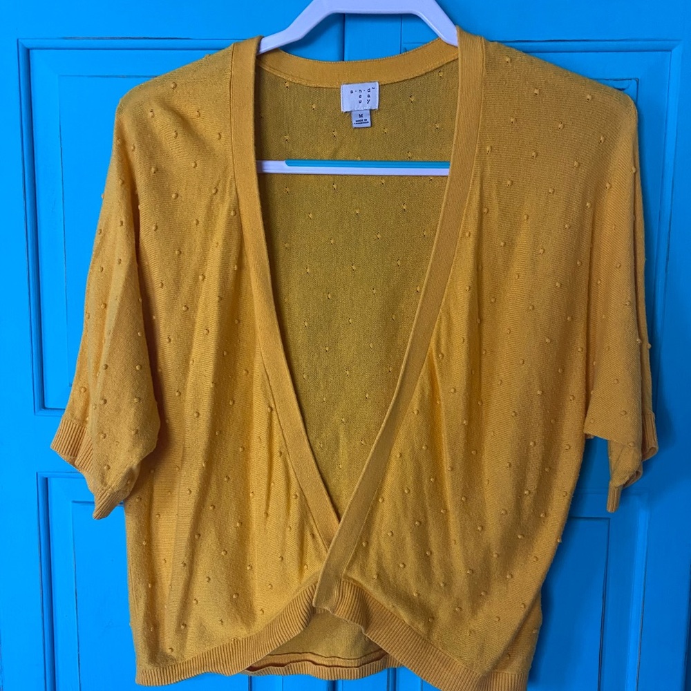 Lightweight Cardigan Textured Yellow Bracelet- Length Sleeves Cocoon Sweater M